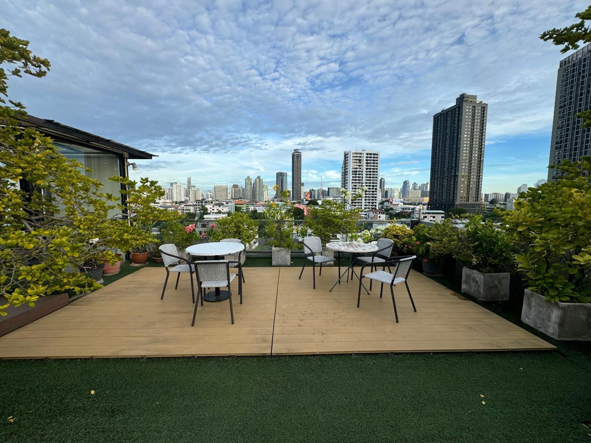 W8 Condo, Top Floor Luxe 3 Bedroom Penthouse, Hip Central Bangkok Area, 5 Mins From Thonglo Bts Station Екстериор снимка